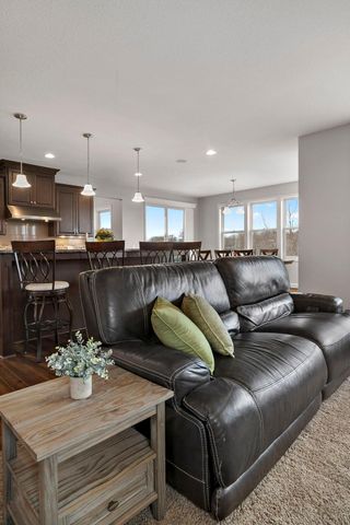 17163 Hollyhock Court, Lakeville, MN 55044