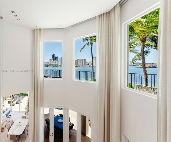 3916 Island Estates Dr, Aventura, FL 33160