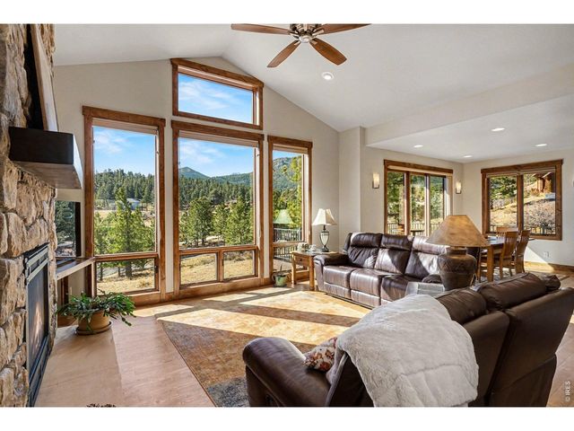 285 Indian Trl, Estes Park, CO 80517