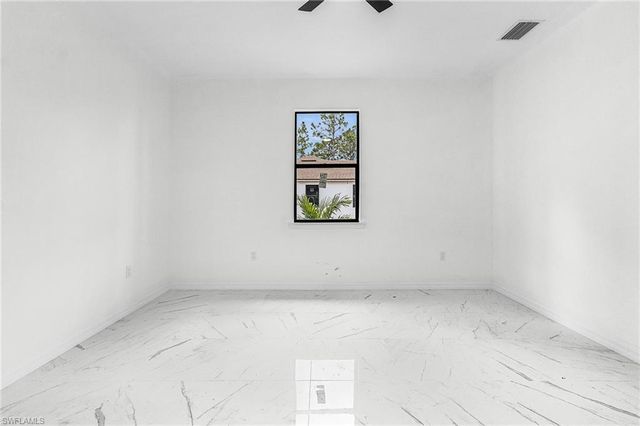 1507 W 11th ST, Lehigh Acres, FL 33972