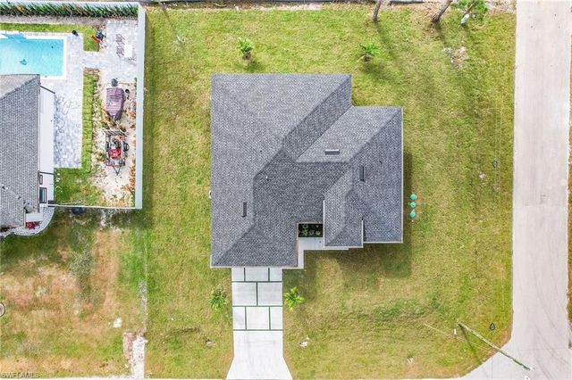 1507 W 11th ST, Lehigh Acres, FL 33972