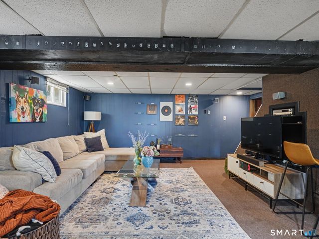 39 Walter Avenue, Norwalk, CT 06851