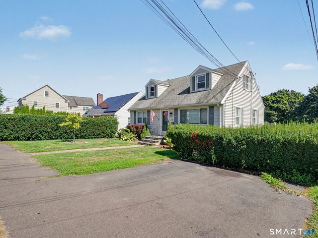 39 Walter Avenue, Norwalk, CT 06851