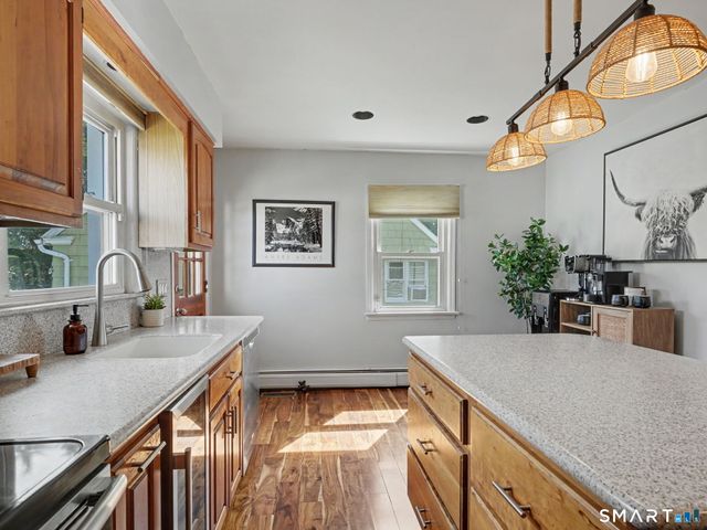 39 Walter Avenue, Norwalk, CT 06851