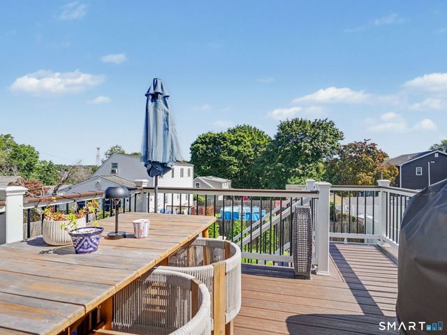 39 Walter Avenue, Norwalk, CT 06851