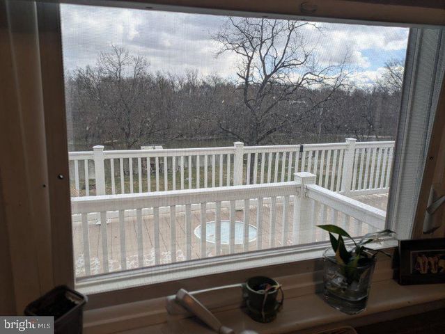 141 SHATTO DRIVE, Carlisle, PA 17013