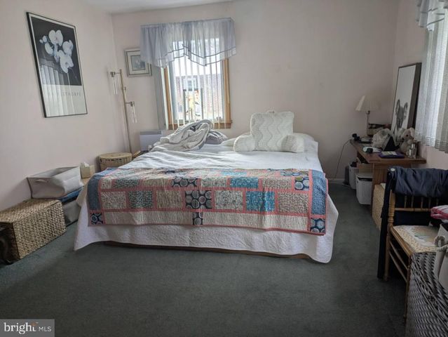 141 SHATTO DRIVE, Carlisle, PA 17013