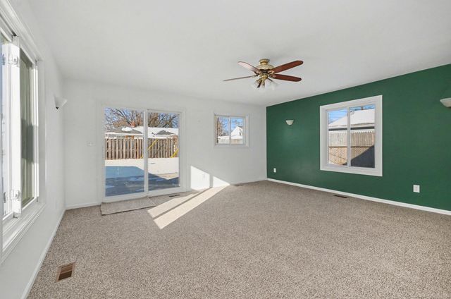 28925 Rosebriar Street, Saint Clair Shores, MI 48081