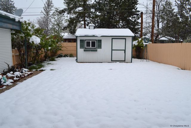 2848 PINE DR, Cheyenne, WY 82001