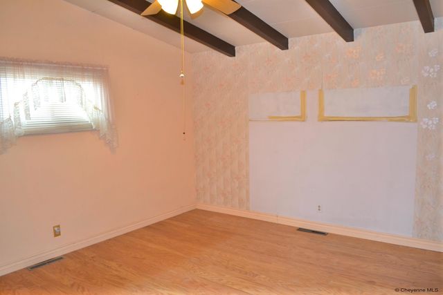 2848 PINE DR, Cheyenne, WY 82001