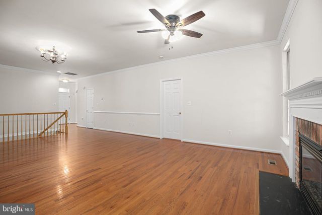 35277 BALMORAL DR, Locust Grove, VA 22508