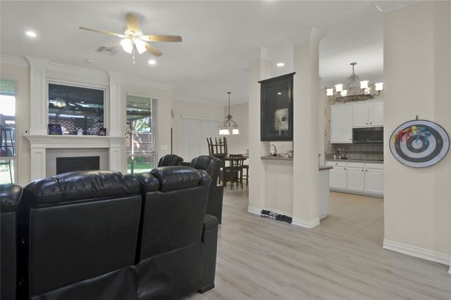 4119 Timberbrook Court, Arlington, TX 76015