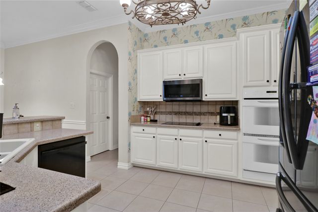 4119 Timberbrook Court, Arlington, TX 76015