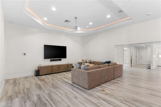 4501 3rd AVE SW, Naples, FL 34119