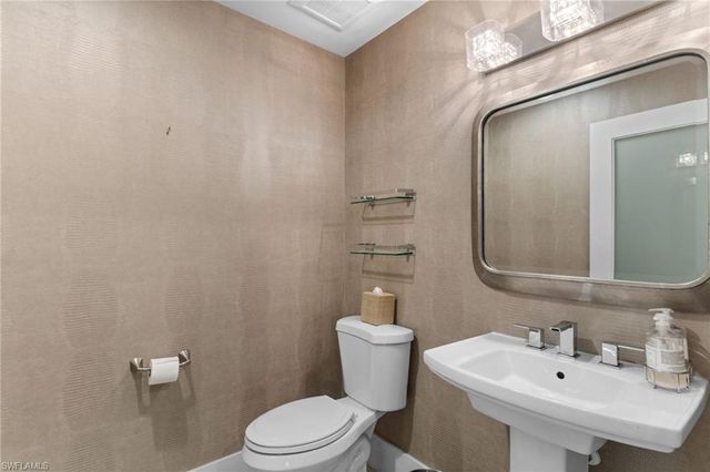 4501 3rd AVE SW, Naples, FL 34119