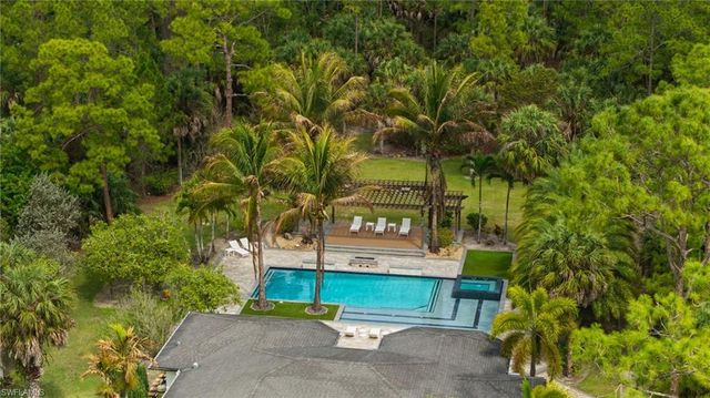 4501 3rd AVE SW, Naples, FL 34119