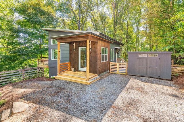 42 Salola Street, Asheville, NC 28806