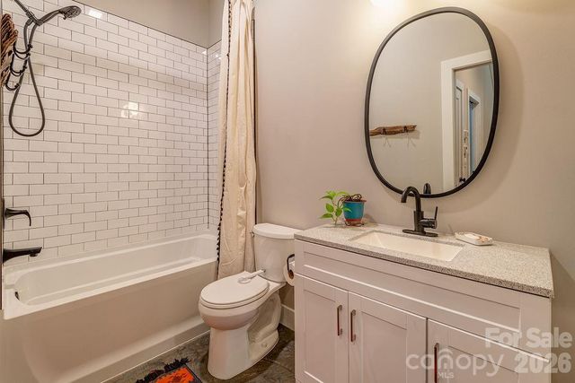 42 Salola Street, Asheville, NC 28806