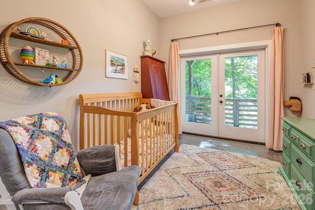 42 Salola Street, Asheville, NC 28806