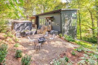 42 Salola Street, Asheville, NC 28806