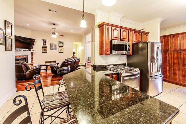 272 Tulip Dr, Houma, LA 70360