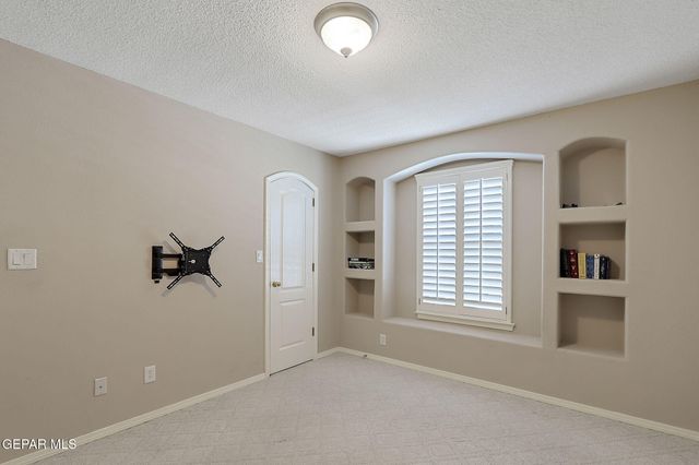 12329 Tierra Arroyo Drive, El Paso, TX 79938