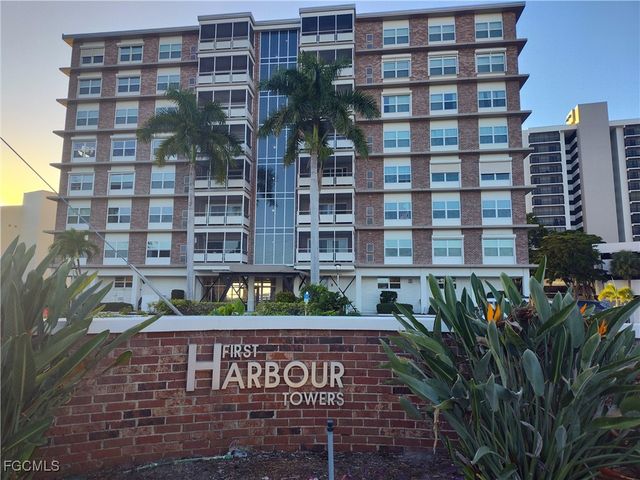 2350 W 1st ST 203, Fort Myers, FL 33901