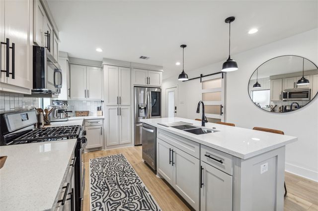 4603 Farmer Street, Houston, TX 77020