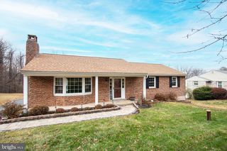 1287 SHEEP HILL, Pottstown, PA 19465