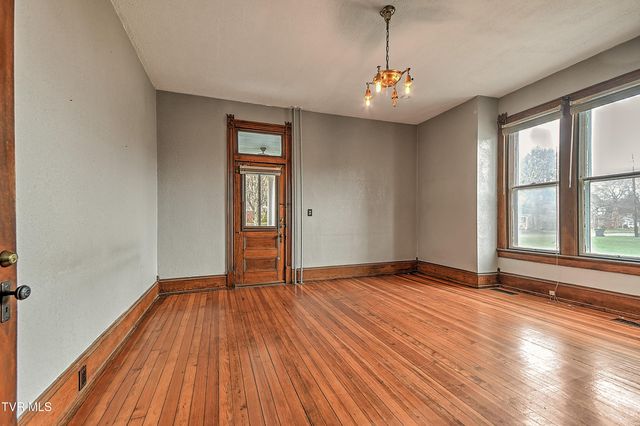 822 Georgia Avenue, Bristol, TN 37620