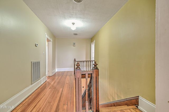 822 Georgia Avenue, Bristol, TN 37620