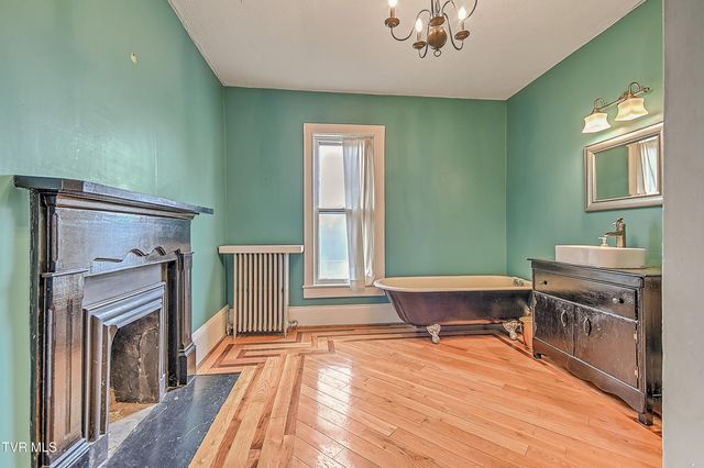 822 Georgia Avenue, Bristol, TN 37620