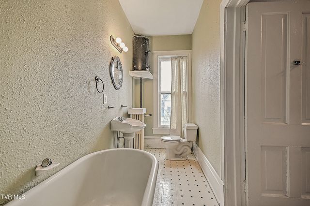 822 Georgia Avenue, Bristol, TN 37620