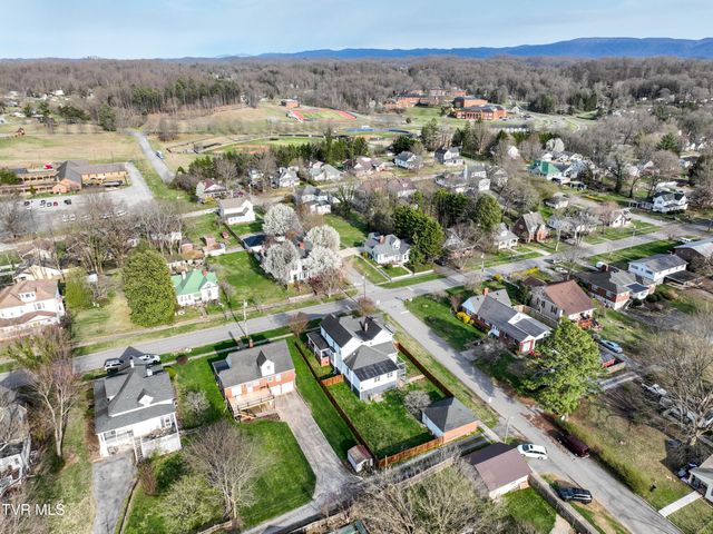 822 Georgia Avenue, Bristol, TN 37620