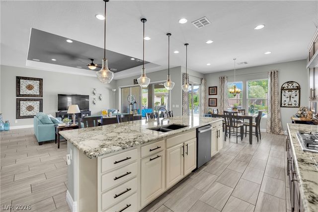 9802 Yellow Shadow Avenue, Las Vegas, NV 89149