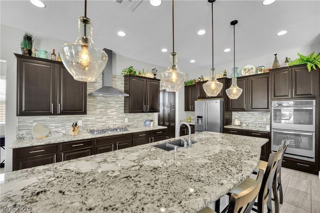 9802 Yellow Shadow Avenue, Las Vegas, NV 89149
