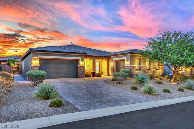 9802 Yellow Shadow Avenue, Las Vegas, NV 89149