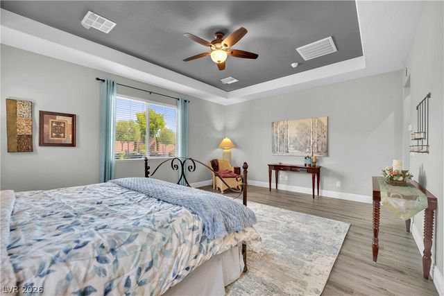9802 Yellow Shadow Avenue, Las Vegas, NV 89149
