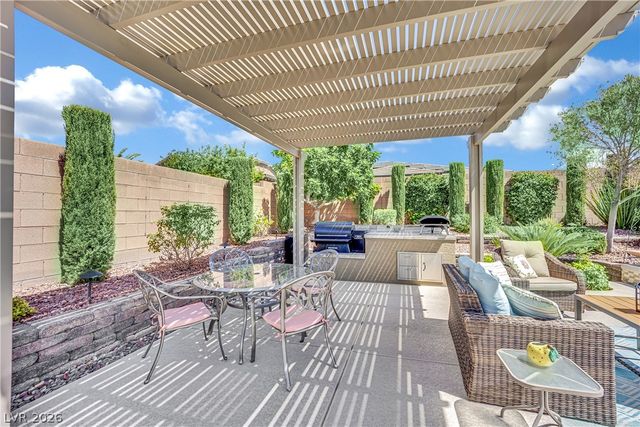 9802 Yellow Shadow Avenue, Las Vegas, NV 89149