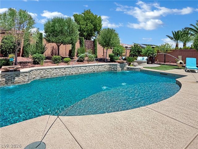 9802 Yellow Shadow Avenue, Las Vegas, NV 89149