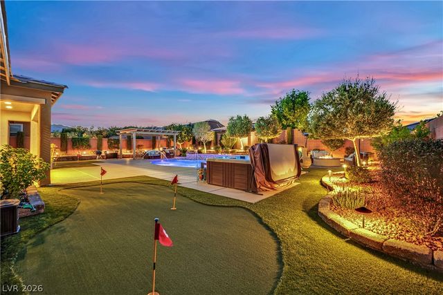 9802 Yellow Shadow Avenue, Las Vegas, NV 89149