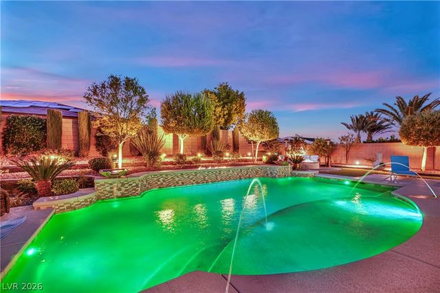 9802 Yellow Shadow Avenue, Las Vegas, NV 89149