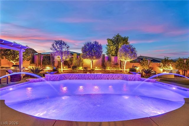 9802 Yellow Shadow Avenue, Las Vegas, NV 89149