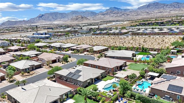 9802 Yellow Shadow Avenue, Las Vegas, NV 89149