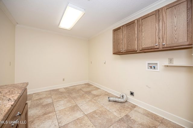 416 Jackson Avenue, Ocean Springs, MS 39564