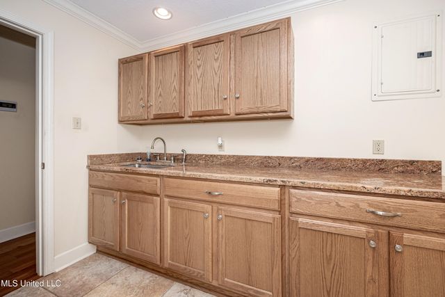 416 Jackson Avenue, Ocean Springs, MS 39564