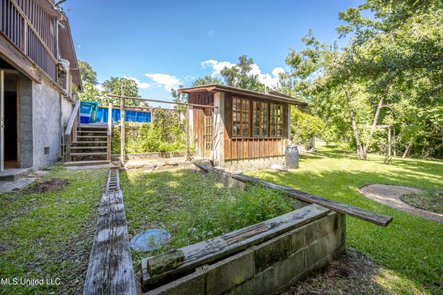 416 Jackson Avenue, Ocean Springs, MS 39564