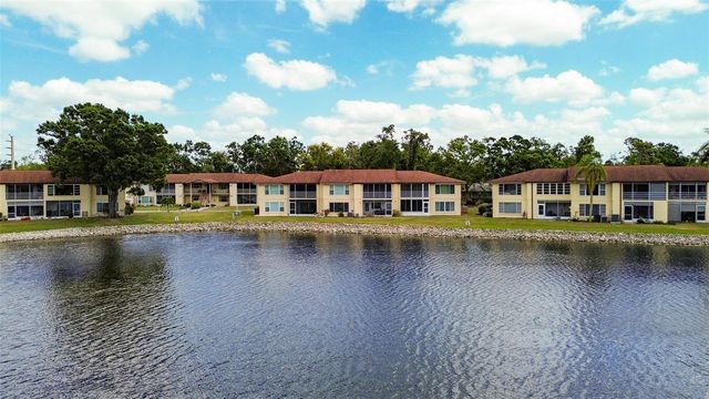 4454 NARRAGANSET TRAIL 94A, Sarasota, FL 34233