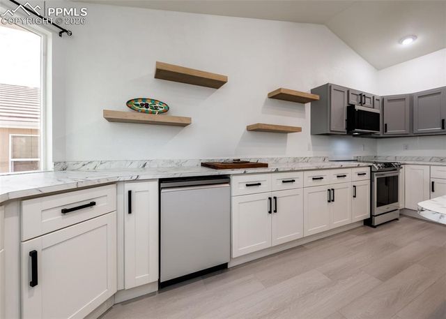 7524 Lake Avenue, Fountain, CO 80817