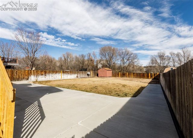 7524 Lake Avenue, Fountain, CO 80817
